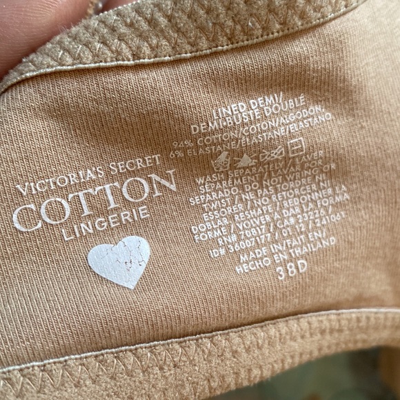 Victoria secret nude bra Demi lined 38D - Picture 3 of 3